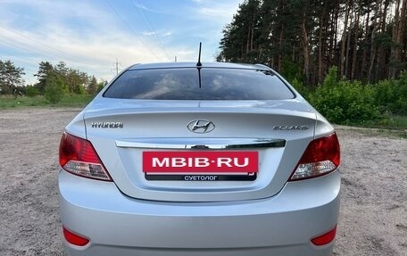 Hyundai Solaris II рестайлинг, 2013 год, 990 000 рублей, 8 фотография