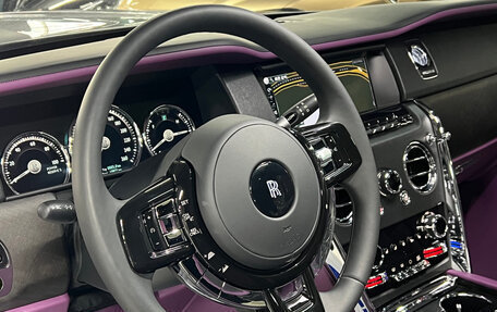 Rolls-Royce Cullinan, 2021 год, 31 000 000 рублей, 5 фотография