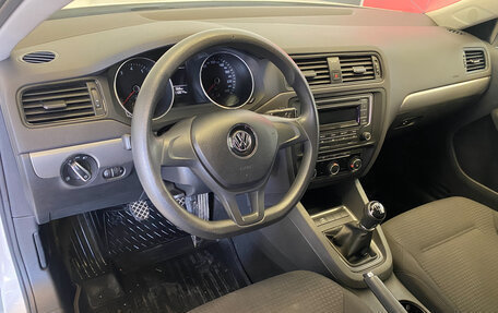 Volkswagen Jetta VI, 2015 год, 1 299 190 рублей, 15 фотография