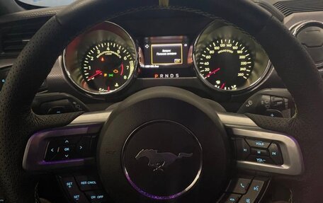 Ford Mustang VI рестайлинг, 2015 год, 2 460 000 рублей, 8 фотография