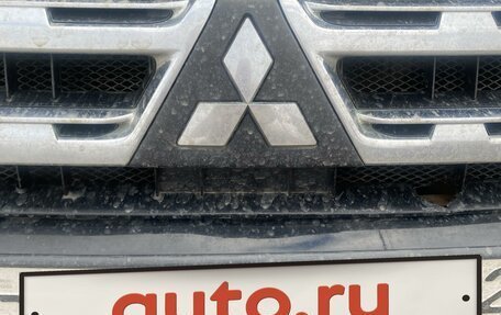 Mitsubishi Pajero IV, 2012 год, 2 400 000 рублей, 5 фотография