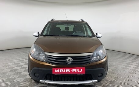 Renault Sandero I, 2013 год, 975 000 рублей, 2 фотография