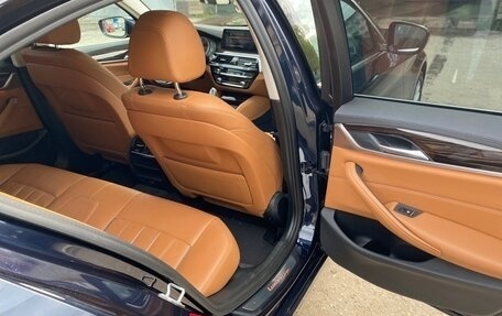 BMW 5 серия, 2019 год, 3 490 000 рублей, 26 фотография