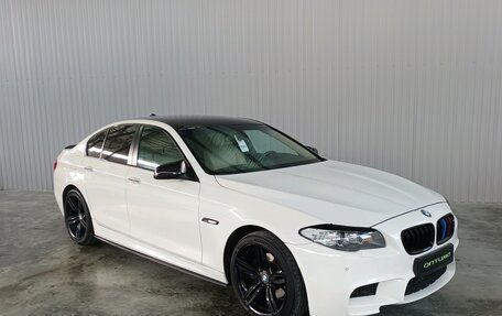 BMW 5 серия, 2011 год, 1 949 000 рублей, 3 фотография