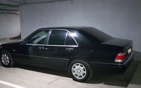 Mercedes-Benz S-Класс, 1998 год, 1 790 000 рублей, 3 фотография