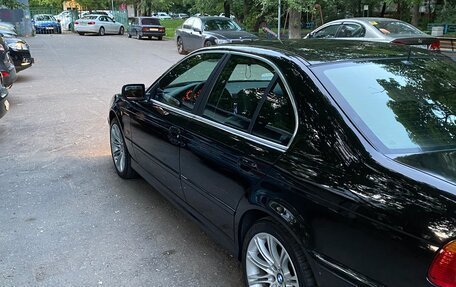 BMW 5 серия, 2001 год, 800 000 рублей, 2 фотография