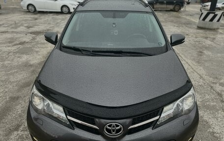 Toyota RAV4, 2013 год, 2 245 000 рублей, 2 фотография