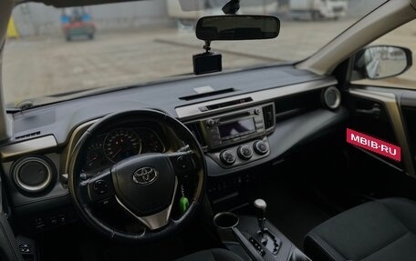 Toyota RAV4, 2013 год, 2 245 000 рублей, 24 фотография