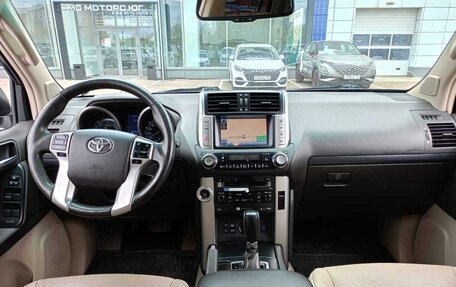 Toyota Land Cruiser Prado 150 рестайлинг 2, 2012 год, 3 390 000 рублей, 17 фотография