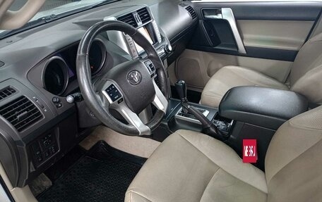 Toyota Land Cruiser Prado 150 рестайлинг 2, 2012 год, 3 390 000 рублей, 9 фотография