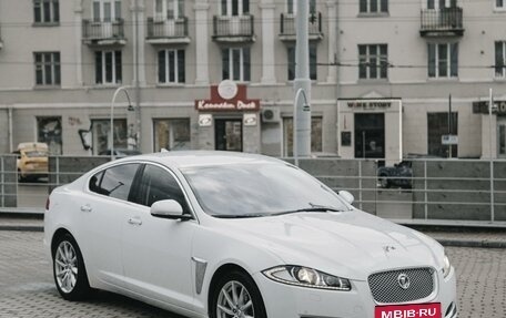 Jaguar XF I рестайлинг, 2014 год, 1 800 000 рублей, 2 фотография