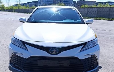 Toyota Camry, 2021 год, 3 350 000 рублей, 1 фотография