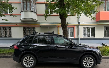 Volkswagen Tiguan II, 2019 год, 2 700 000 рублей, 4 фотография