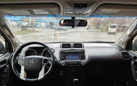 Toyota Land Cruiser Prado 150 рестайлинг 2, 2014 год, 3 900 000 рублей, 8 фотография