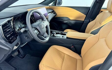 Lexus RX IV рестайлинг, 2023 год, 11 000 000 рублей, 9 фотография