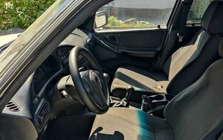 Chevrolet Niva I рестайлинг, 2013 год, 585 000 рублей, 6 фотография