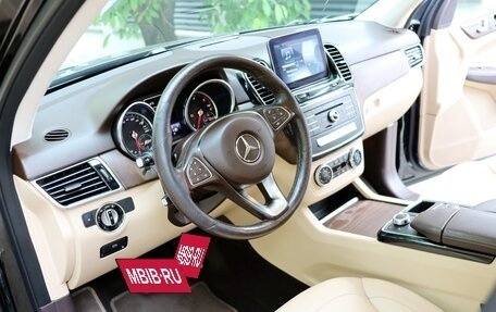 Mercedes-Benz GLE, 2017 год, 5 400 000 рублей, 13 фотография