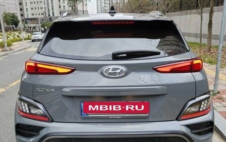 Hyundai Kona I, 2021 год, 1 915 000 рублей, 4 фотография