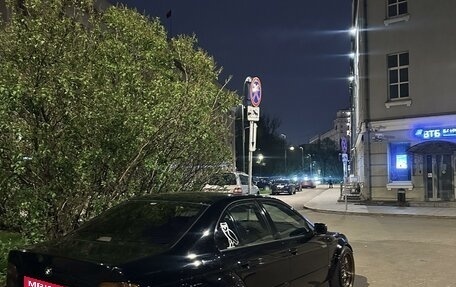 BMW 5 серия, 2002 год, 1 290 000 рублей, 3 фотография