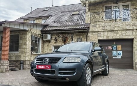 Volkswagen Touareg III, 2003 год, 850 000 рублей, 1 фотография