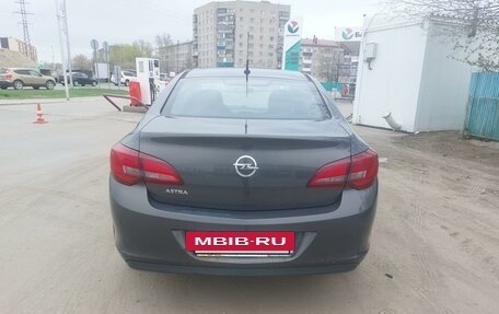 Opel Astra J, 2012 год, 800 000 рублей, 10 фотография