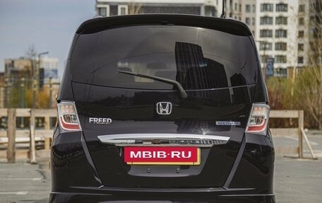 Honda Freed I, 2011 год, 1 385 000 рублей, 6 фотография