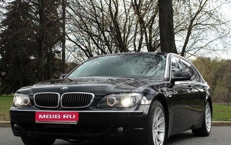 BMW 7 серия, 2003 год, 900 000 рублей, 2 фотография