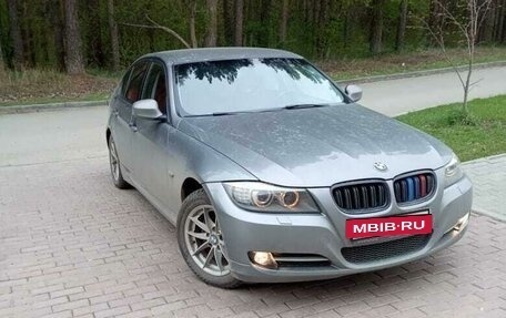 BMW 3 серия, 2011 год, 1 100 000 рублей, 5 фотография