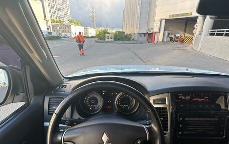 Mitsubishi Pajero IV, 2015 год, 3 500 000 рублей, 9 фотография
