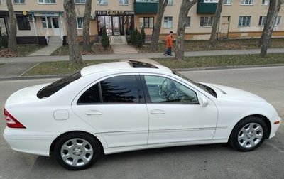 Mercedes-Benz C-Класс, 2004 год, 1 000 000 рублей, 1 фотография