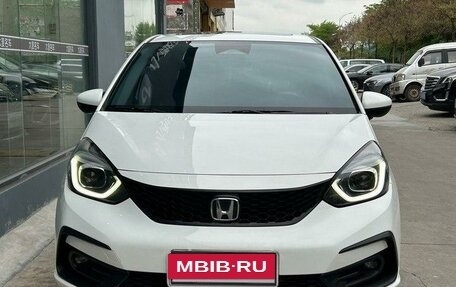 Honda Fit, 2021 год, 1 420 000 рублей, 2 фотография