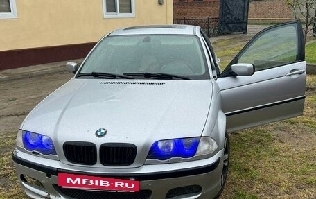 BMW 3 серия, 2001 год, 580 000 рублей, 2 фотография