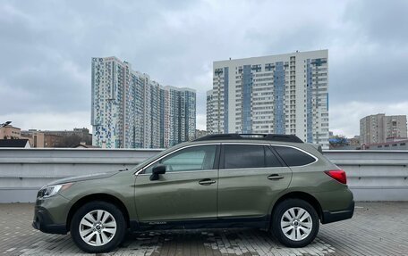 Subaru Outback IV рестайлинг, 2018 год, 2 600 000 рублей, 5 фотография