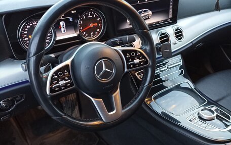 Mercedes-Benz E-Класс, 2018 год, 2 290 000 рублей, 6 фотография