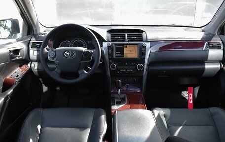 Toyota Camry, 2014 год, 2 070 000 рублей, 6 фотография