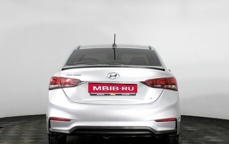 Hyundai Solaris II рестайлинг, 2018 год, 1 350 000 рублей, 6 фотография