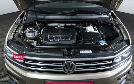 Volkswagen Tiguan II, 2018 год, 3 478 000 рублей, 9 фотография