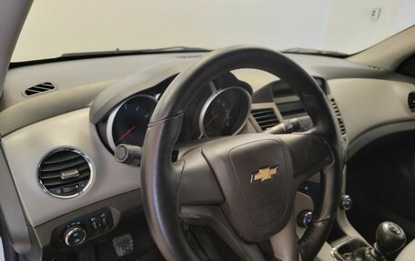Chevrolet Cruze II, 2011 год, 790 310 рублей, 16 фотография