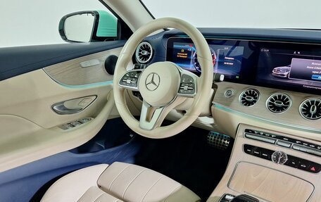 Mercedes-Benz E-Класс, 2018 год, 4 600 000 рублей, 11 фотография
