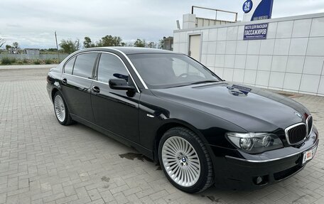 BMW 7 серия, 2004 год, 900 000 рублей, 3 фотография