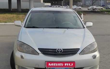 Toyota Camry V40, 2004 год, 850 000 рублей, 3 фотография