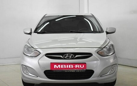 Hyundai Solaris II рестайлинг, 2012 год, 563 000 рублей, 2 фотография