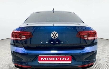 Volkswagen Passat B8 рестайлинг, 2020 год, 2 699 000 рублей, 5 фотография