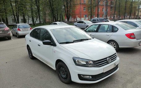 Volkswagen Polo VI (EU Market), 2017 год, 540 000 рублей, 2 фотография