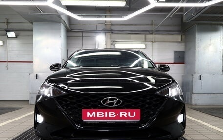 Hyundai Solaris II рестайлинг, 2020 год, 1 780 000 рублей, 3 фотография