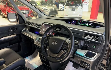 Honda Stepwgn IV, 2018 год, 2 737 000 рублей, 7 фотография