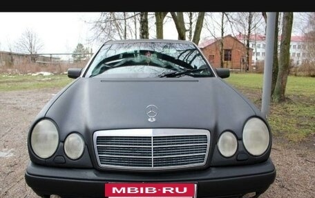 Mercedes-Benz E-Класс, 1996 год, 360 000 рублей, 3 фотография