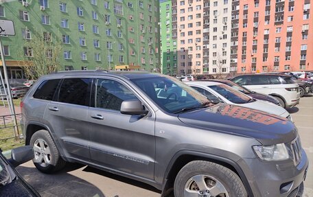 Jeep Grand Cherokee, 2012 год, 1 880 000 рублей, 8 фотография