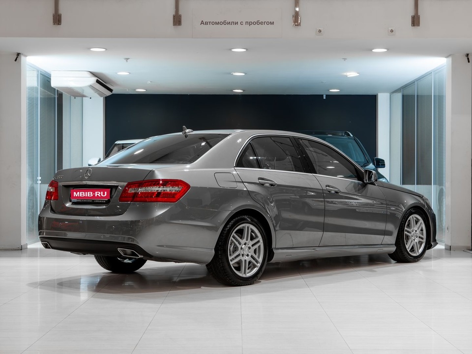 Mercedes-Benz E-Класс, 2012 год, 1 479 000 рублей, 2 фотография