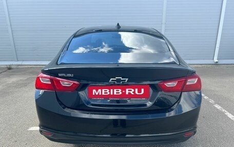 Chevrolet Malibu IX, 2017 год, 1 245 000 рублей, 6 фотография